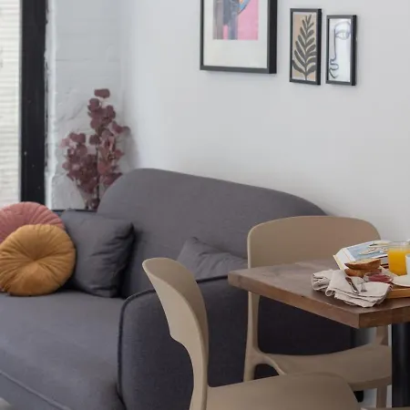 Vlc Host - J.j Sister Appartement *